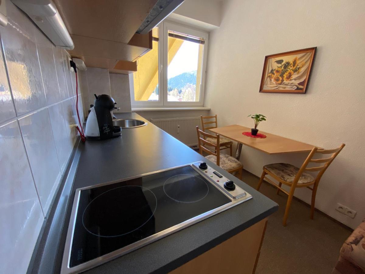 דונובאלי The Legits Apartments מראה חיצוני תמונה